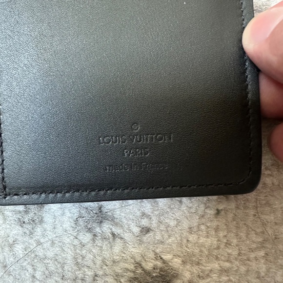 Louis Vuitton Long Wallet - Picture 3 of 7
